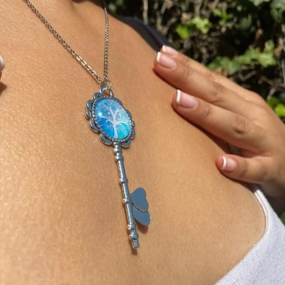 Tree Of Life Necklace-Cabochon Key Necklace - Picture 4 of 4